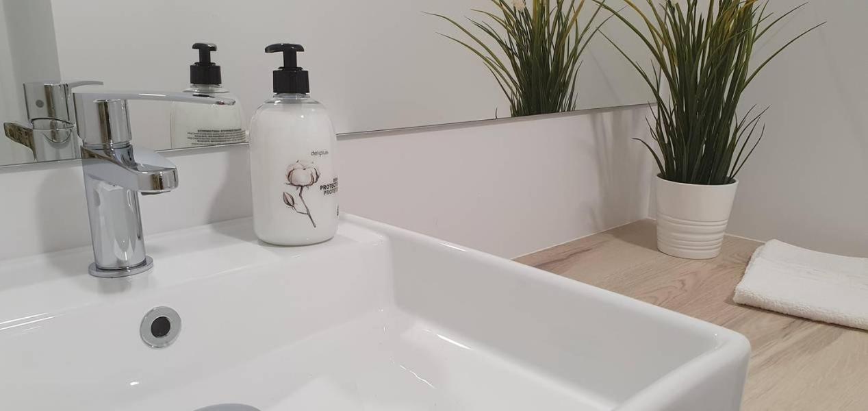 Apartamentos Antares 3 米拉多罗 外观 照片